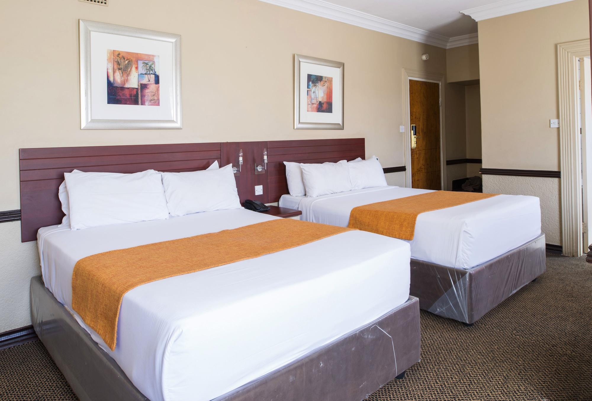 New Ambassador Hotel Хараре Экстерьер фото